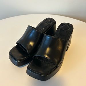 Chunky High Heeled Platform Sandals